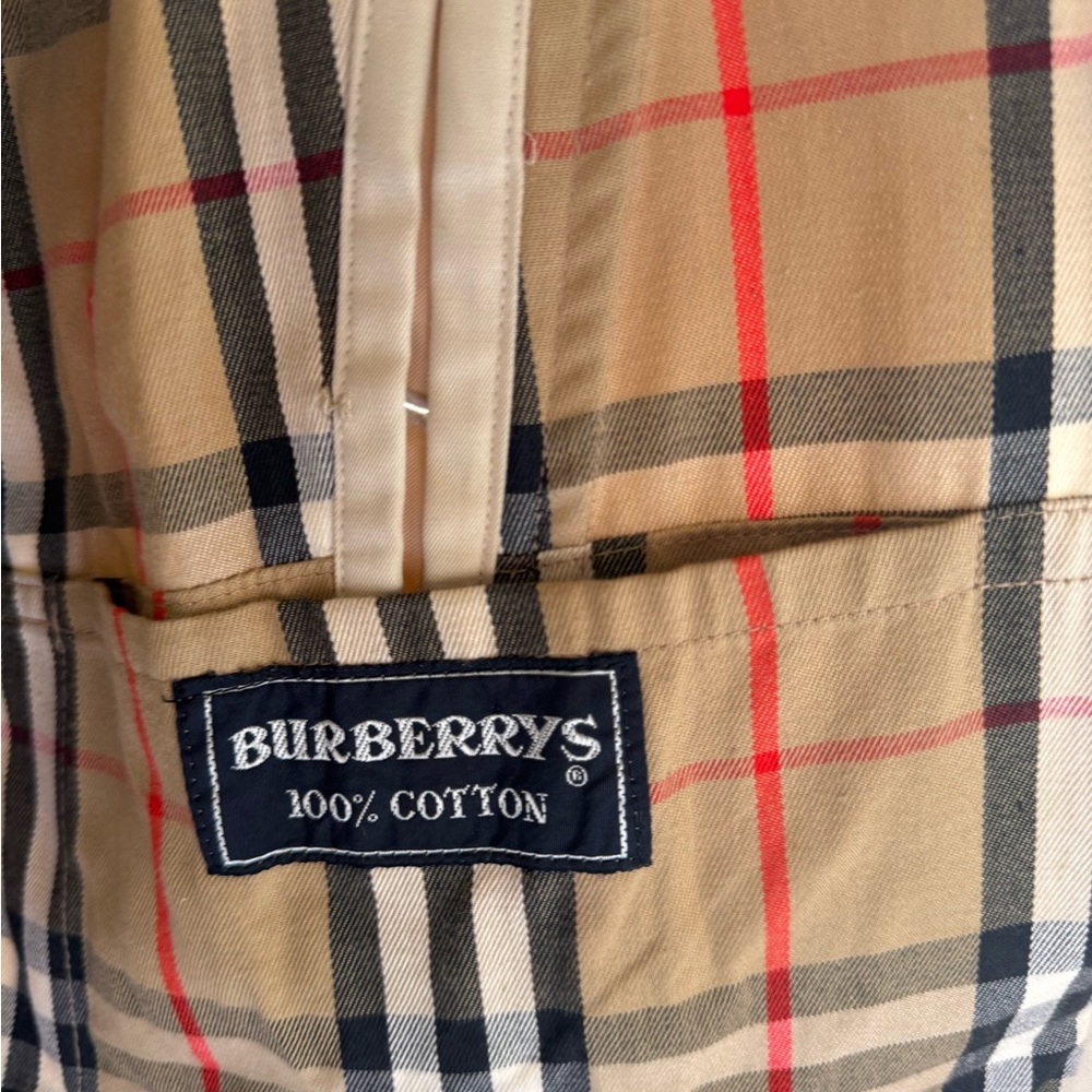 Burberry Vintage Beige Trench Coat size M - Picture 5 of 6